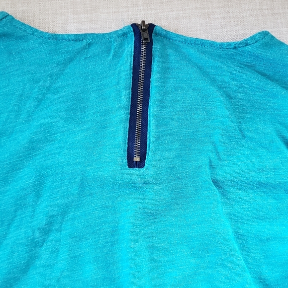 Teal top - Picture 4 of 4